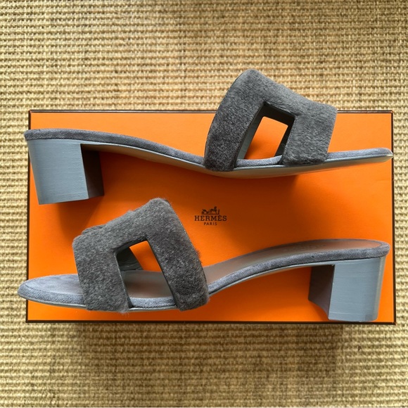 NWT HERMÈS Oasis Sandals Shaved Mink Smoked Grey Size 38 - Picture 4 of 8